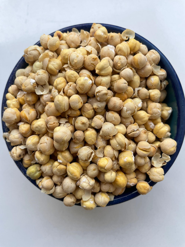 نخود ریز دو آتیشه